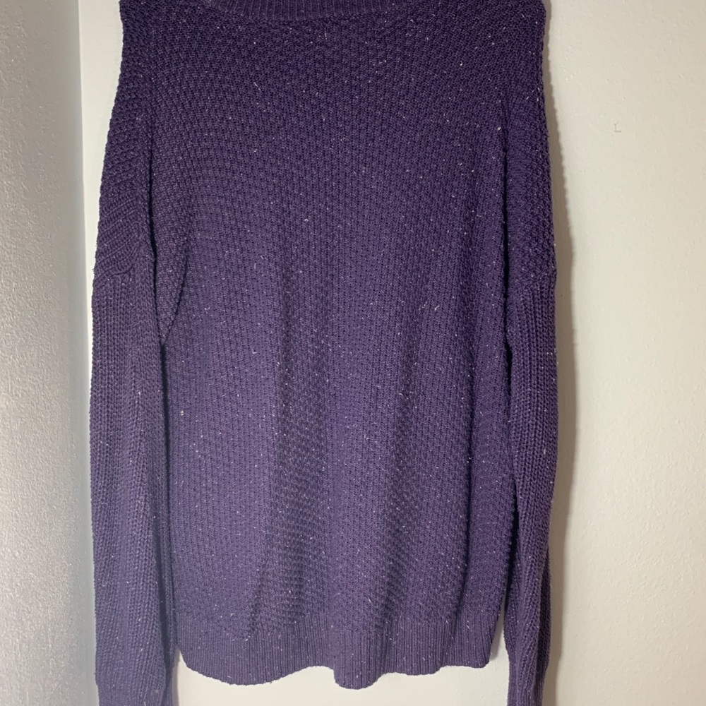 Universal Thread Sweater - Picture 3 of 3